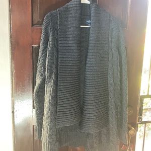 American Eagle heavy cardigan
